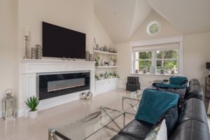 Photo 9- click for photo gallery